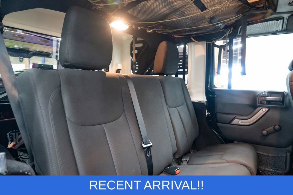 Used 2017 Jeep Wrangler Unlimited Sport w/ Connectivity Group image 28