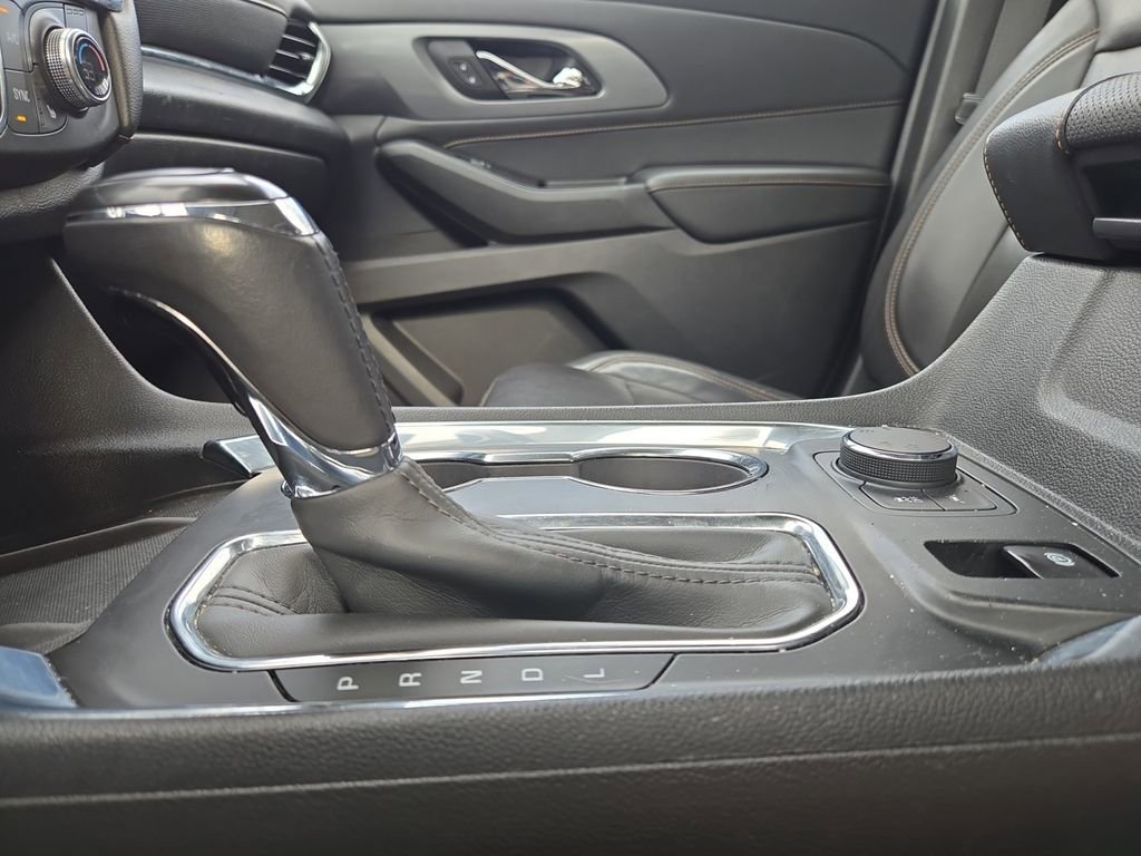 Used 2018 Chevrolet Traverse Premier AWD/4WD image 21