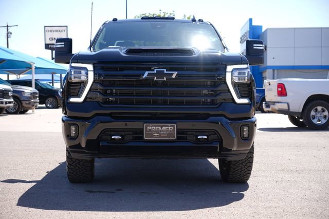New 2026 Chevrolet Silverado 2500 High Country w/ High Country Premium Package AWD/4WD image 8