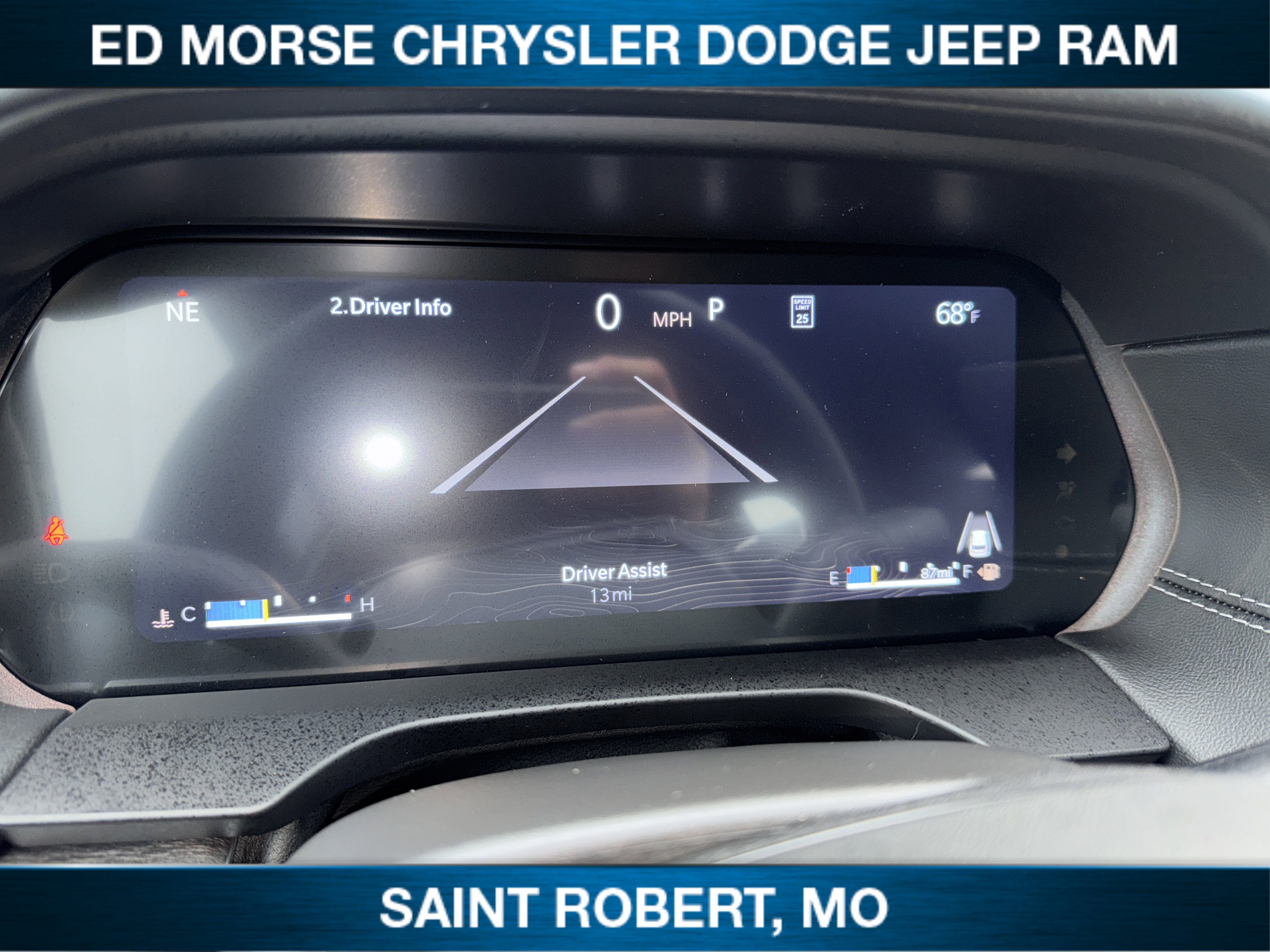 New 2025 Jeep Grand Cherokee L Overland w/ Luxury Tech Group IV image 16