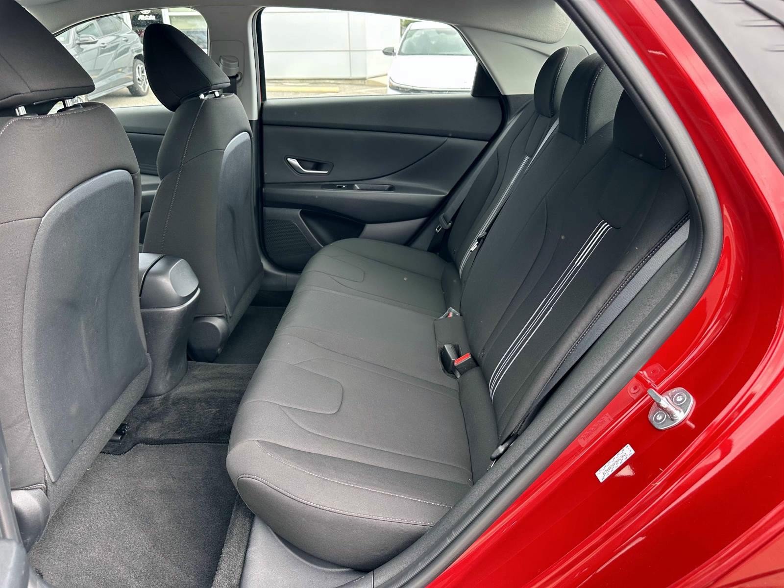 Used 2023 Hyundai Elantra SEL w/ Cargo Package FWD image 13