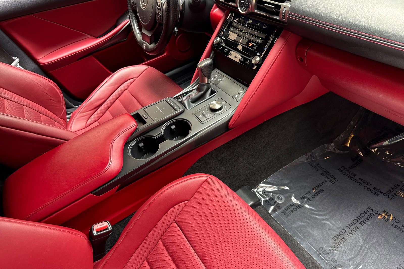 Used 2021 Lexus IS 350 F Sport RWD image 31