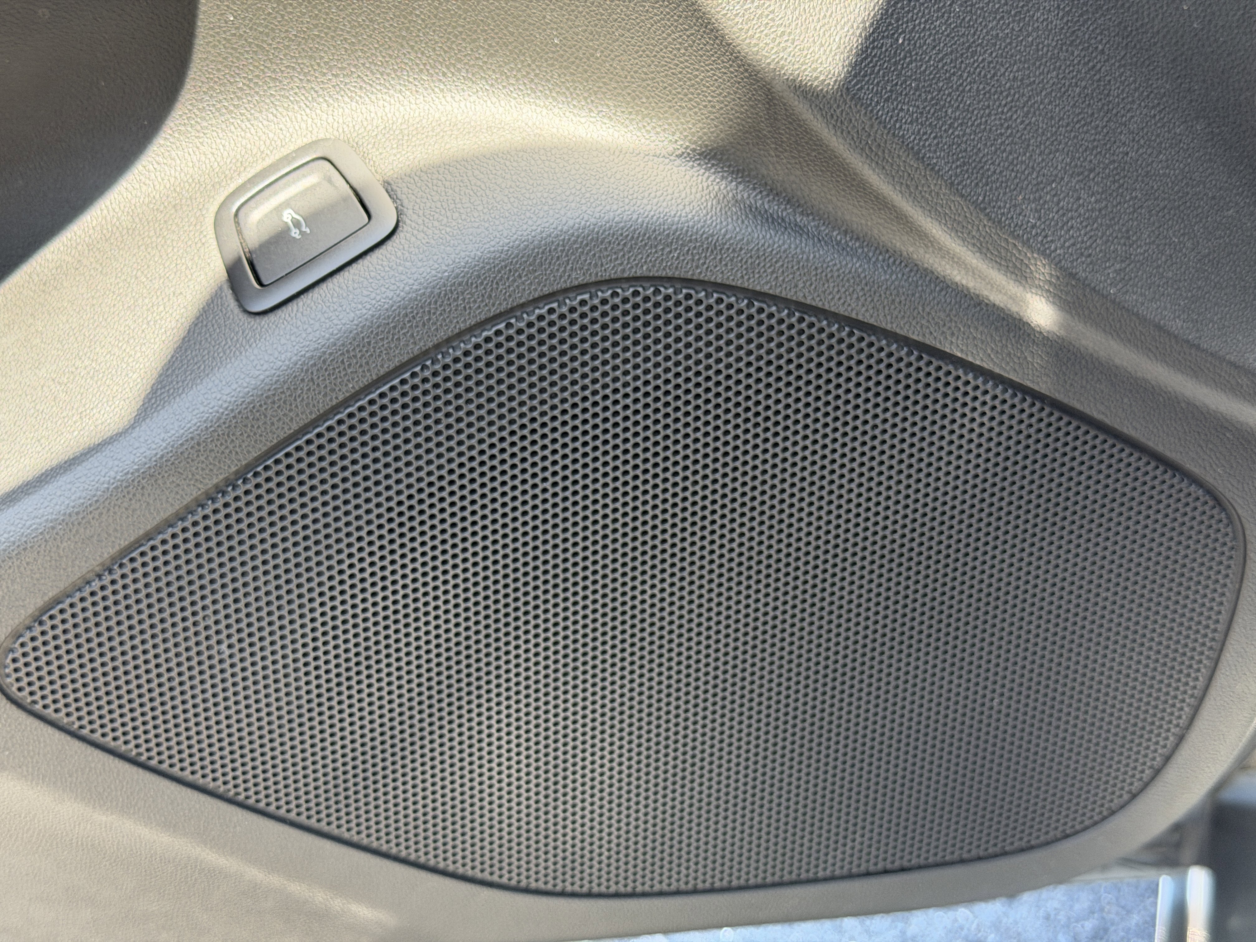 Certified 2023 Cadillac CT5 Luxury RWD image 17