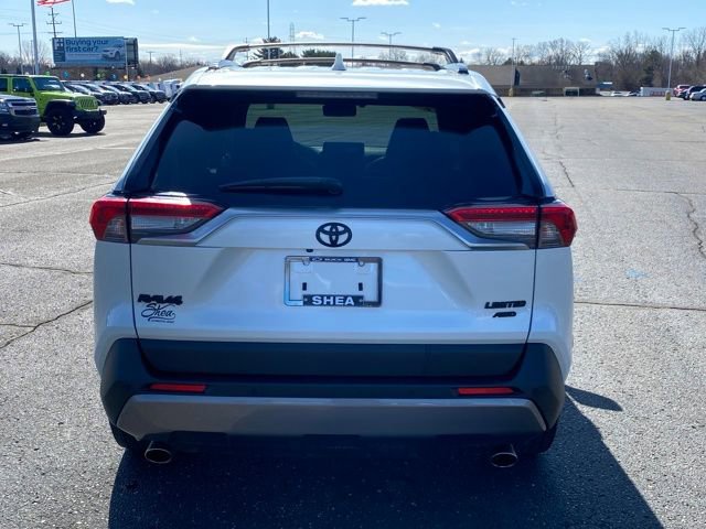 Used 2019 Toyota RAV4 Limited image 5