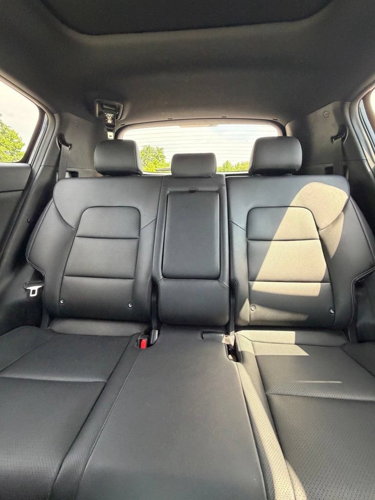 Used 2021 Kia Sportage S w/ S AWD Premium Package image 16