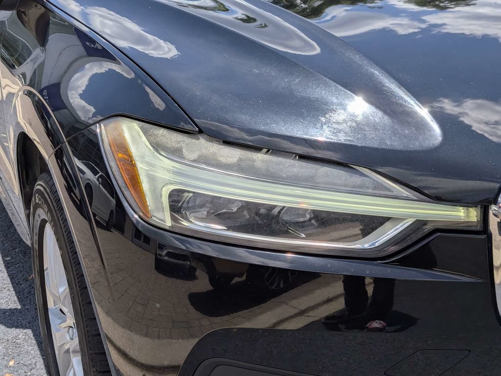 Used 2019 Volvo XC60 T5 Momentum FWD image 10
