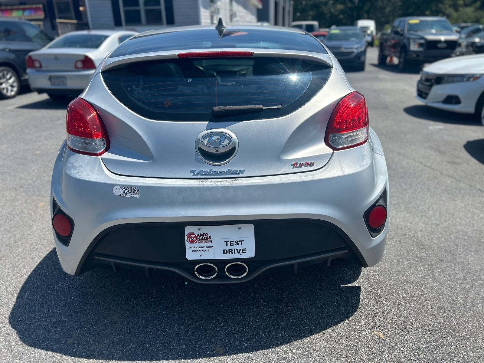 Used 2016 Hyundai Veloster Turbo FWD image 14