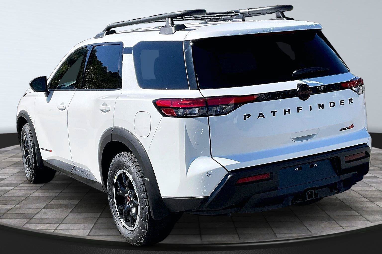 New 2026 Nissan Pathfinder Rock Creek AWD/4WD image 3