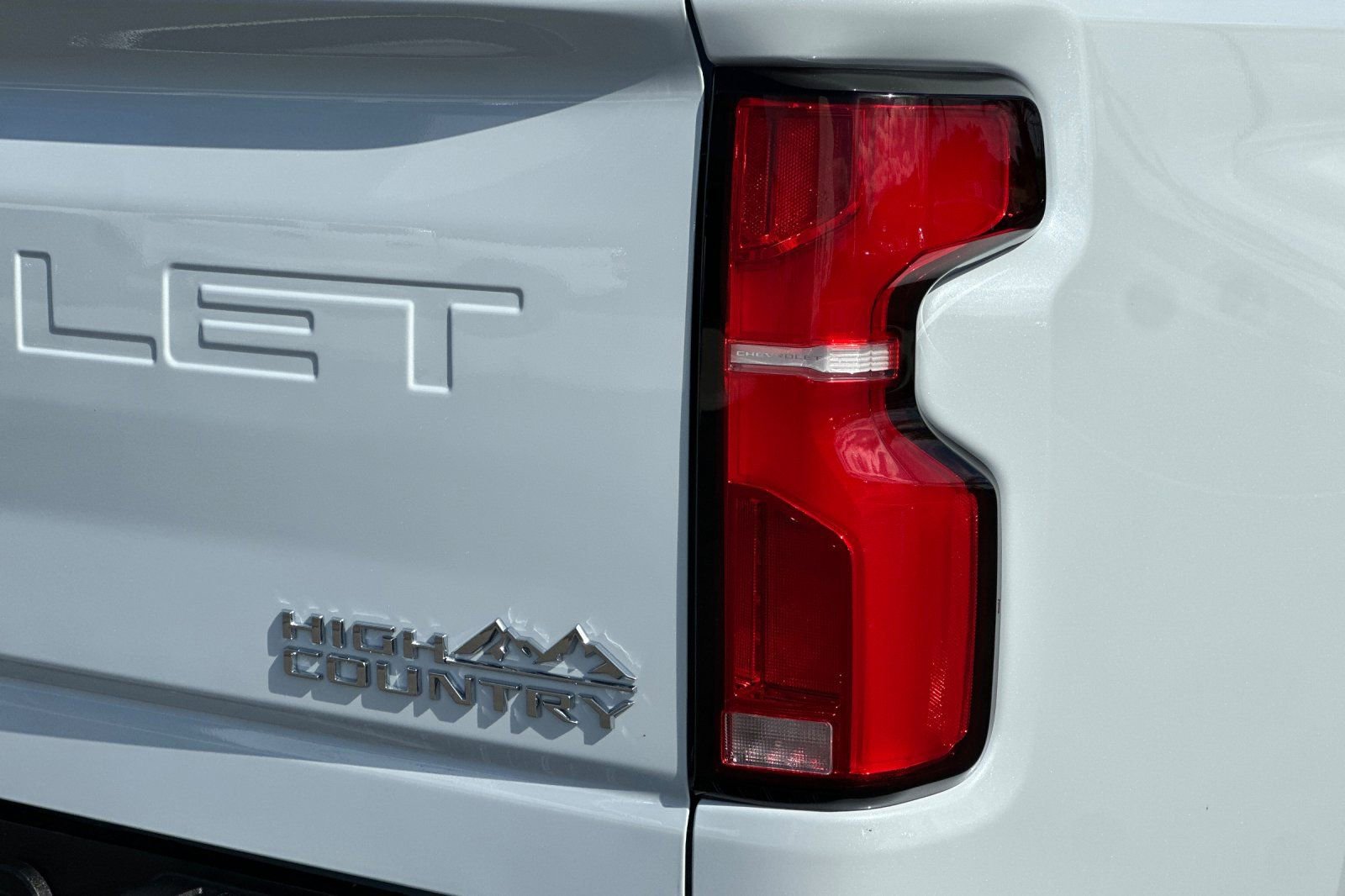 New 2026 Chevrolet Silverado 2500 High Country w/ High Country Premium Package AWD/4WD image 26