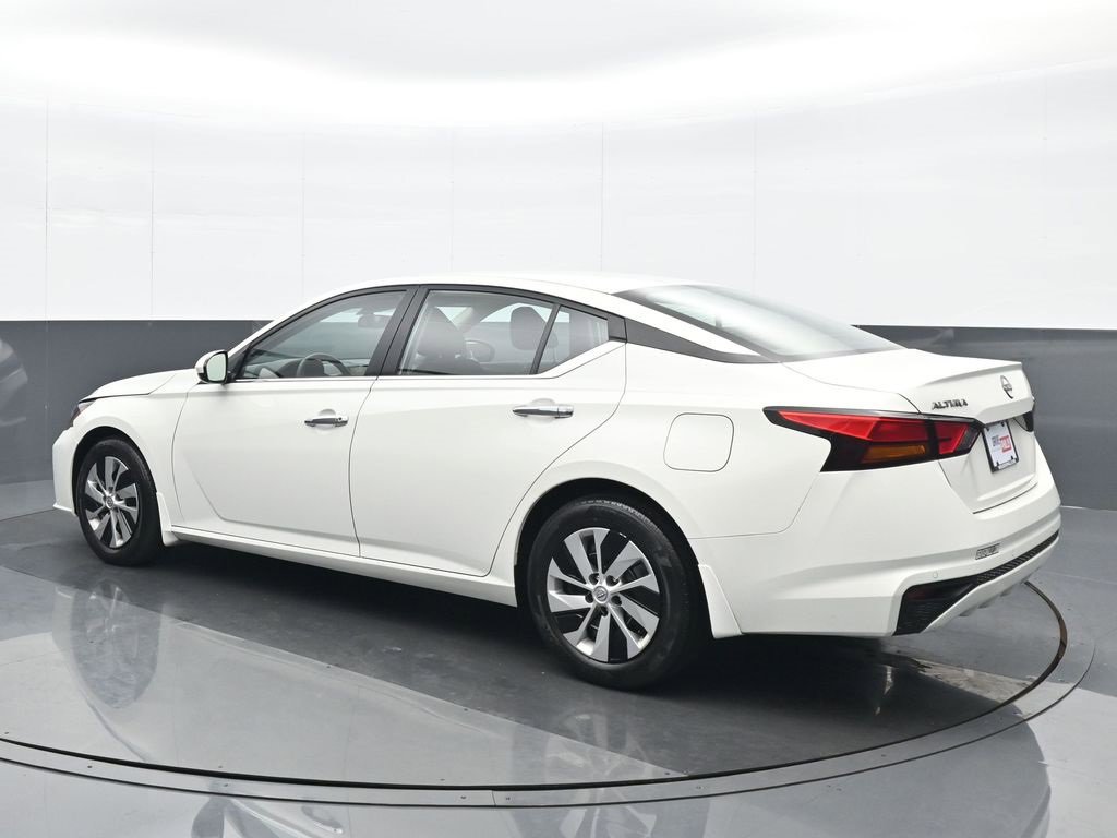 Used 2023 Nissan Altima 2.5 S image 4