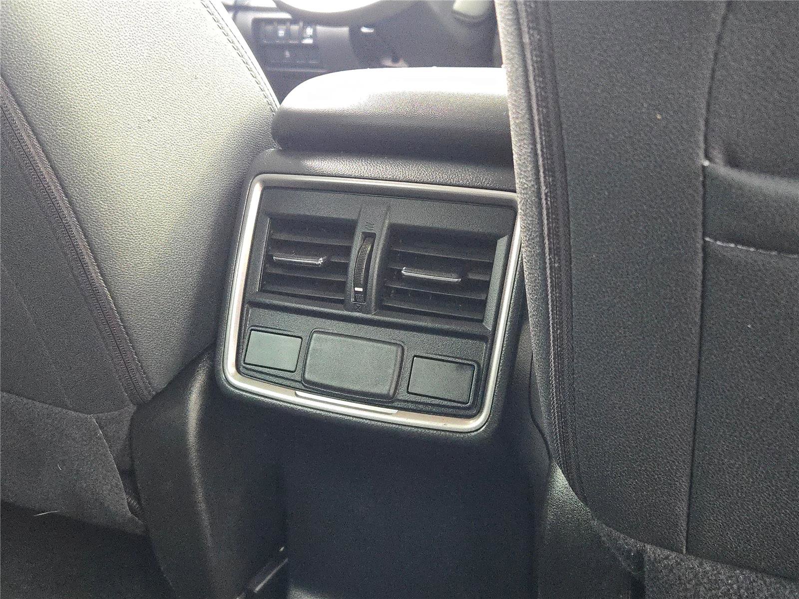 Used 2023 Subaru Forester Premium image 13