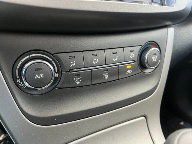 Used 2014 Nissan Sentra SV image 20