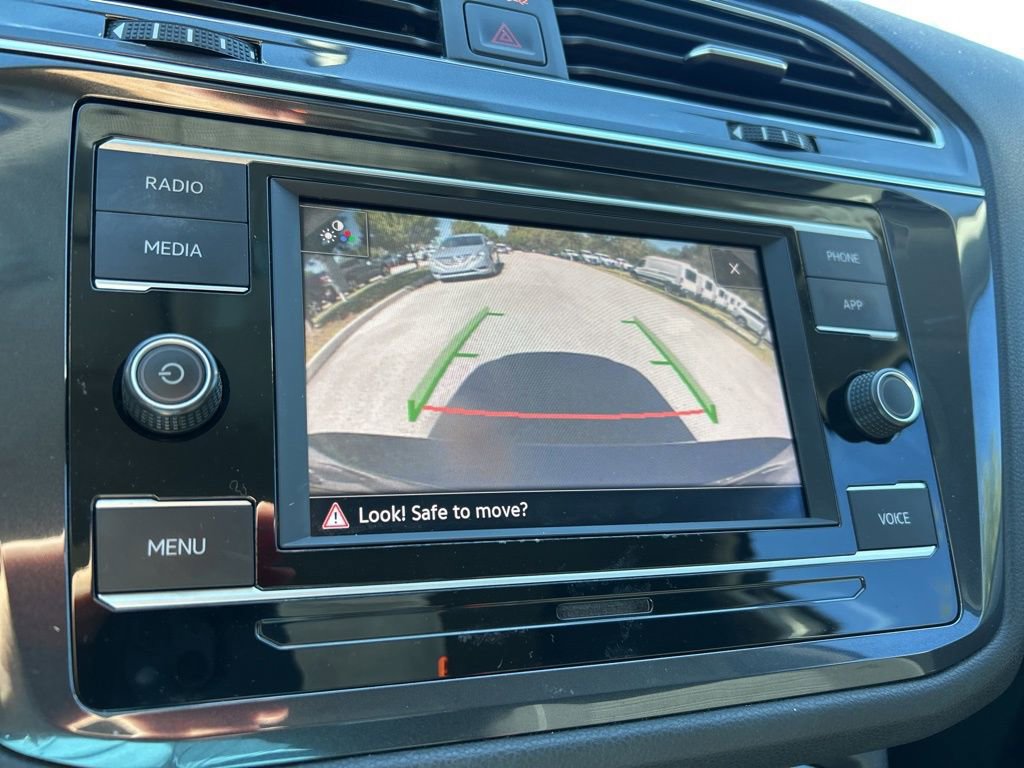 Certified 2022 Volkswagen Tiguan S image 26