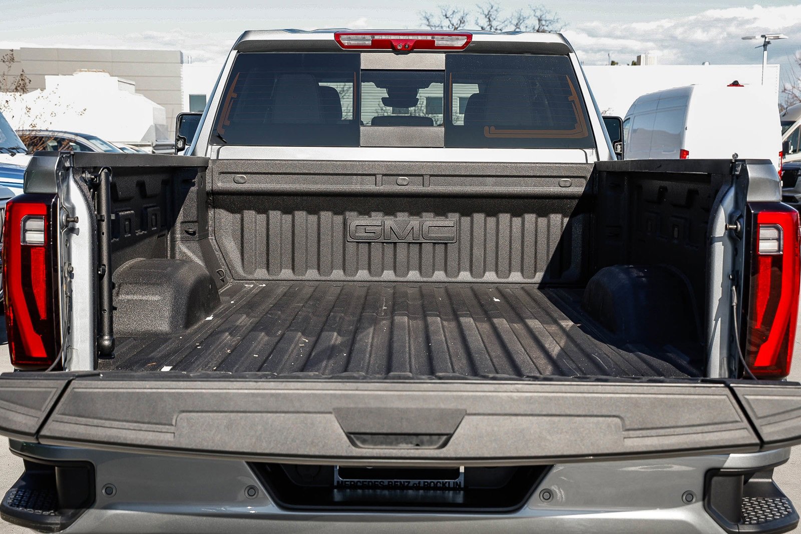 Used 2025 GMC Sierra 2500 Denali w/ Denali Reserve Package image 27