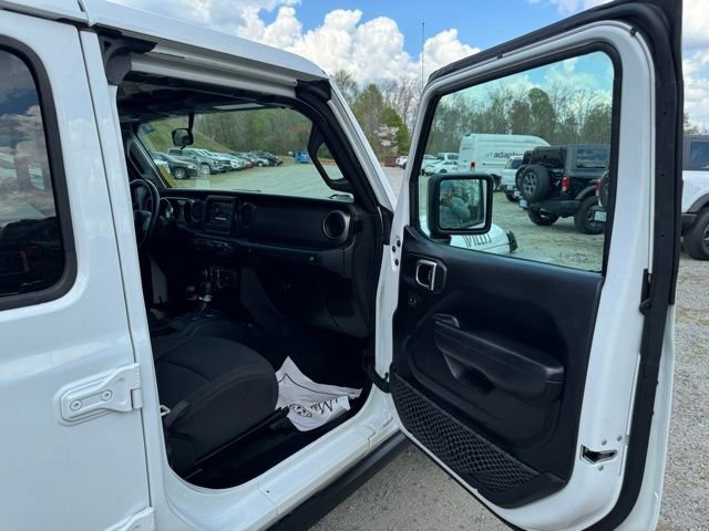 Used 2023 Jeep Wrangler Unlimited w/ Cold Weather Group AWD/4WD image 18