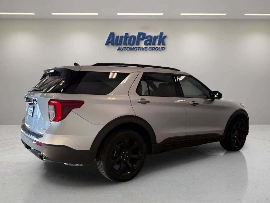 Used 2023 Ford Explorer ST-Line w/ Class IV Trailer Tow Package AWD/4WD image 7