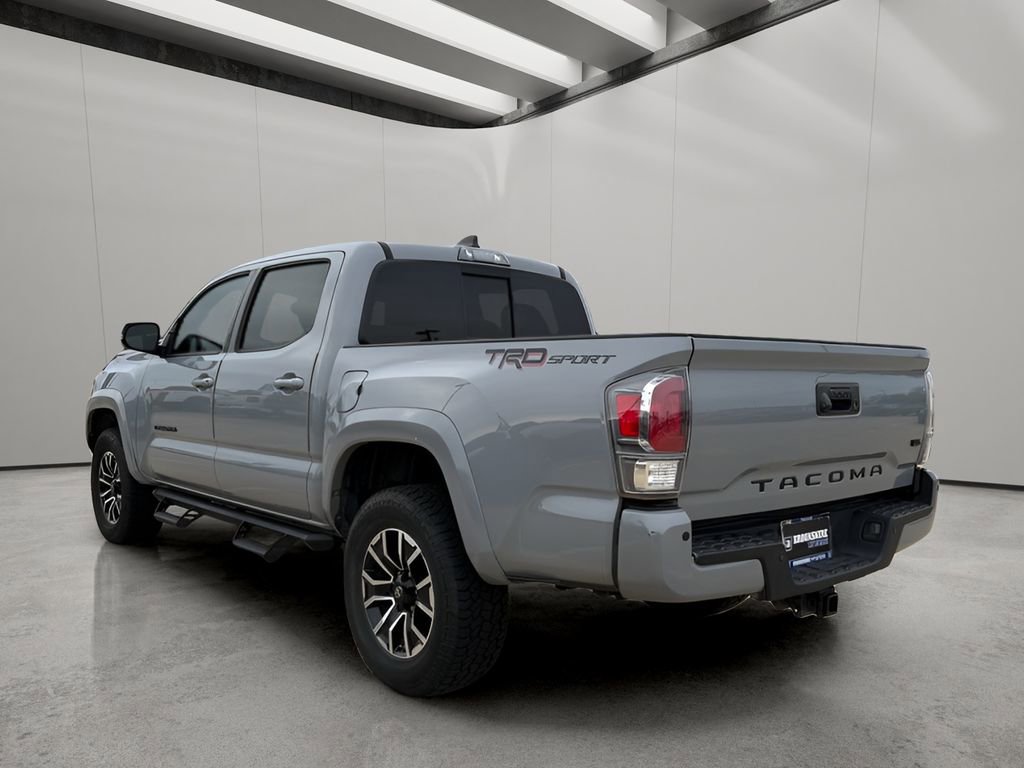 Used 2021 Toyota Tacoma TRD Sport w/ Technology Package image 7