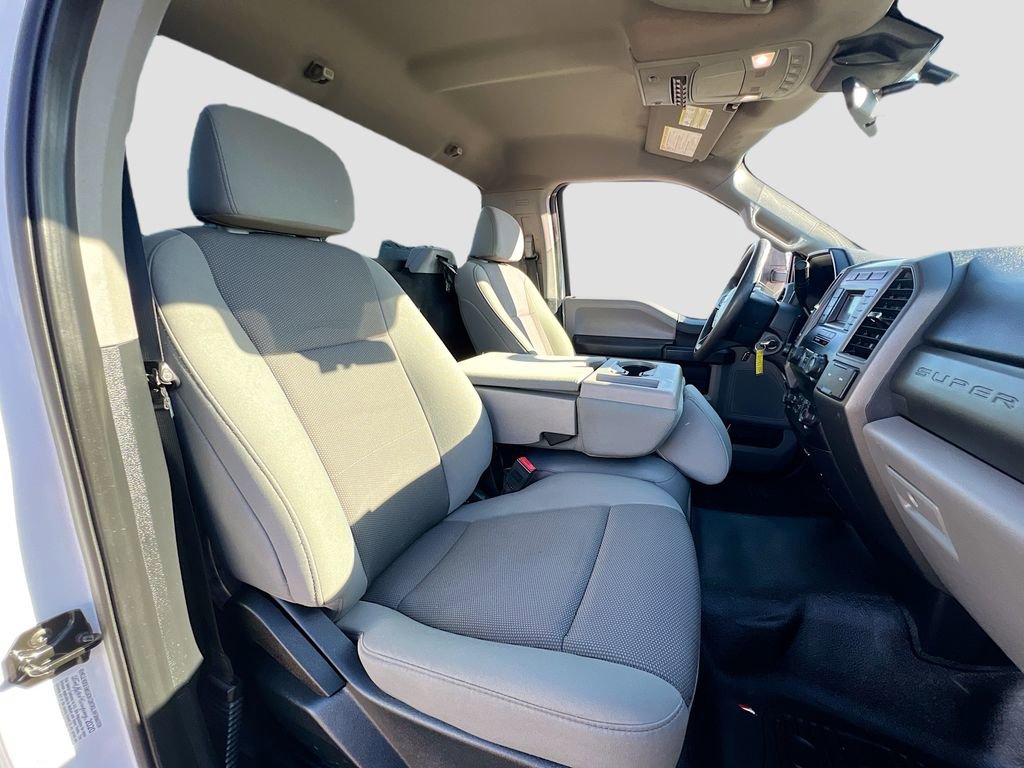 Used 2020 Ford F550 XL image 20