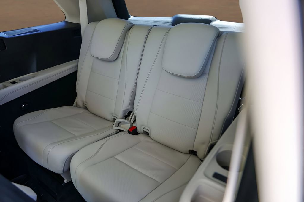 Used 2023 Mercedes-Benz GLS 450 4MATIC image 27