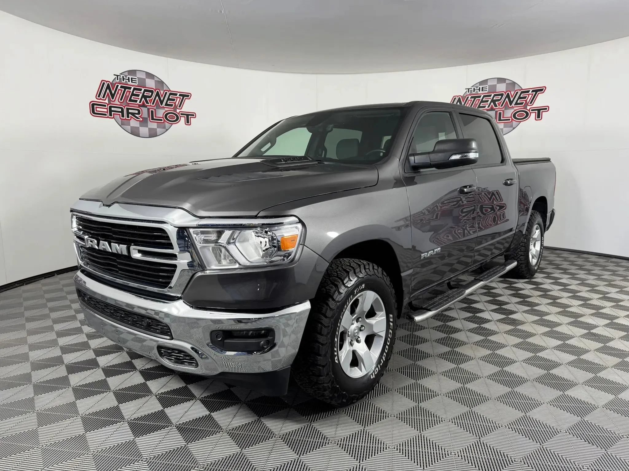 Used 2021 RAM 1500 Big Horn AWD/4WD image 3