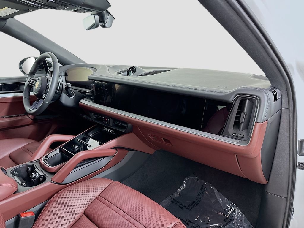 New 2026 Porsche Cayenne E-Hybrid Coupe AWD/4WD image 30