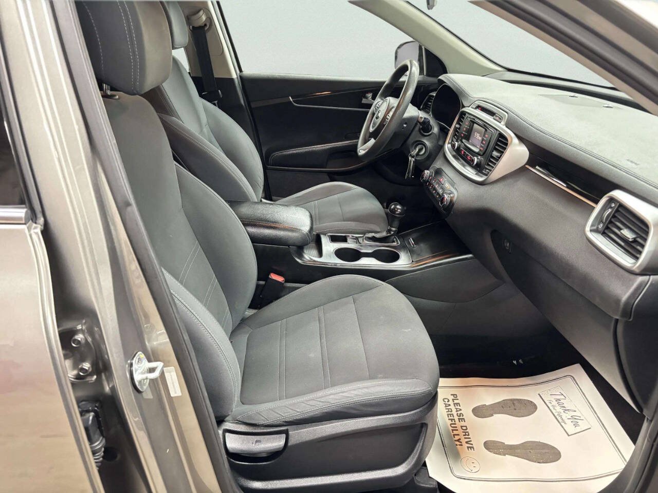 Used 2017 Kia Sorento LX FWD image 22