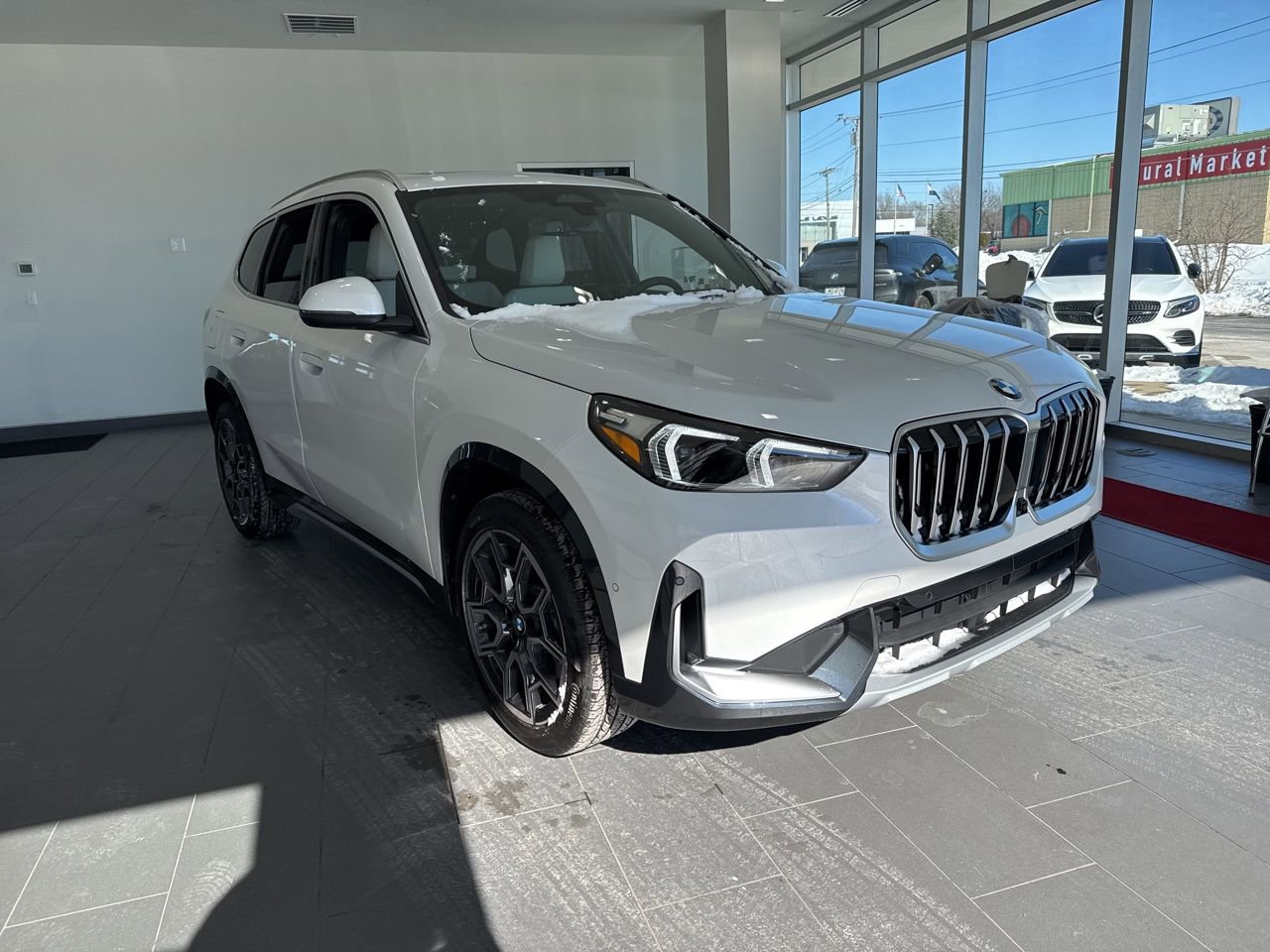 New 2026 BMW X1 xDrive28i image 2