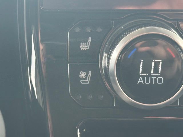 Used 2023 Toyota Highlander Platinum image 39