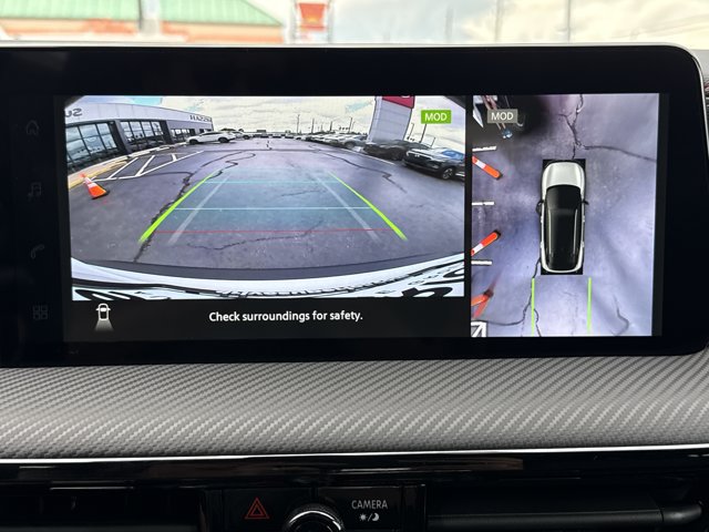 New 2026 Nissan Kicks SR w/ Cold Weather Package FWD image 8