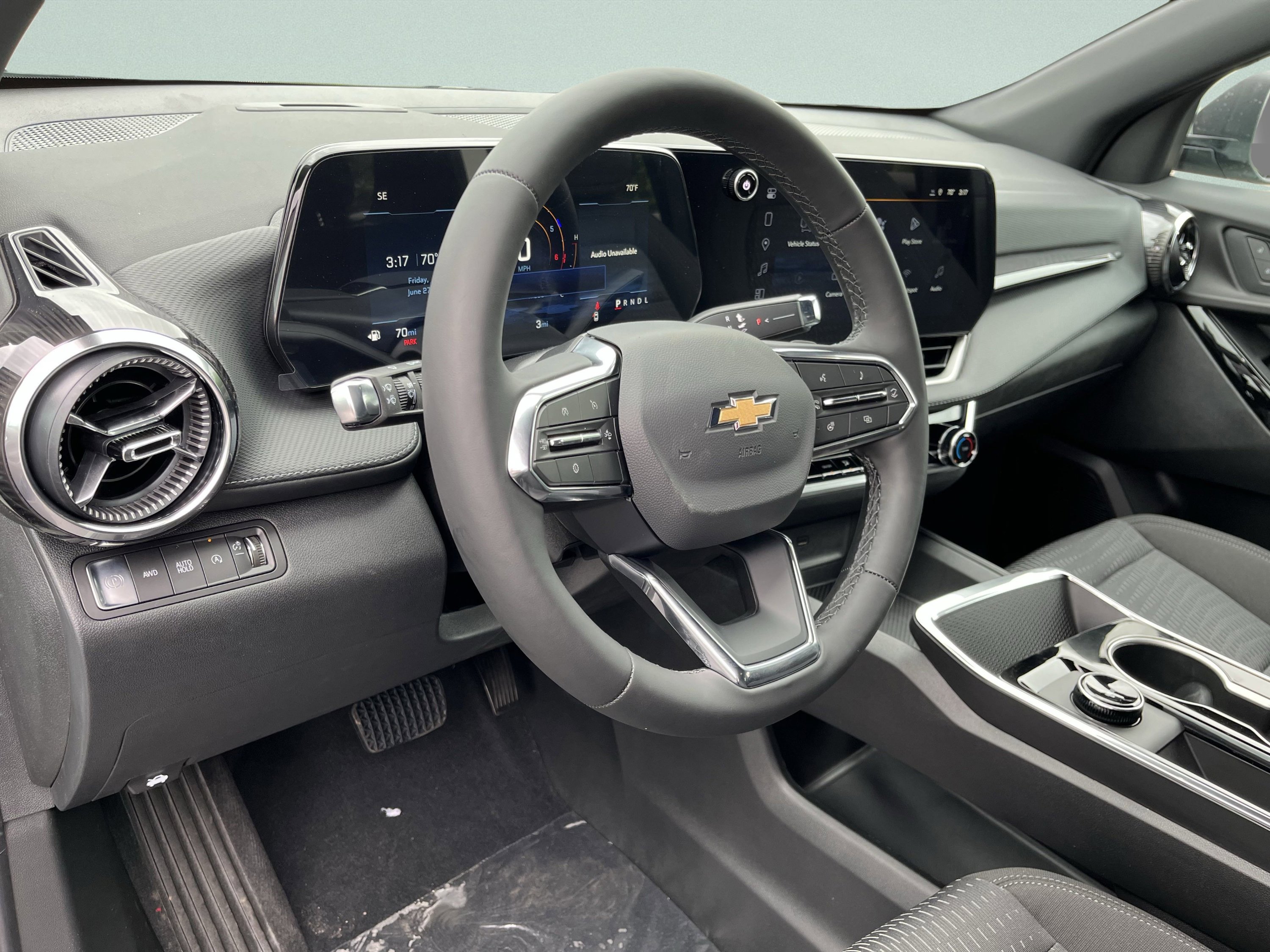 New 2026 Chevrolet Equinox LT image 18