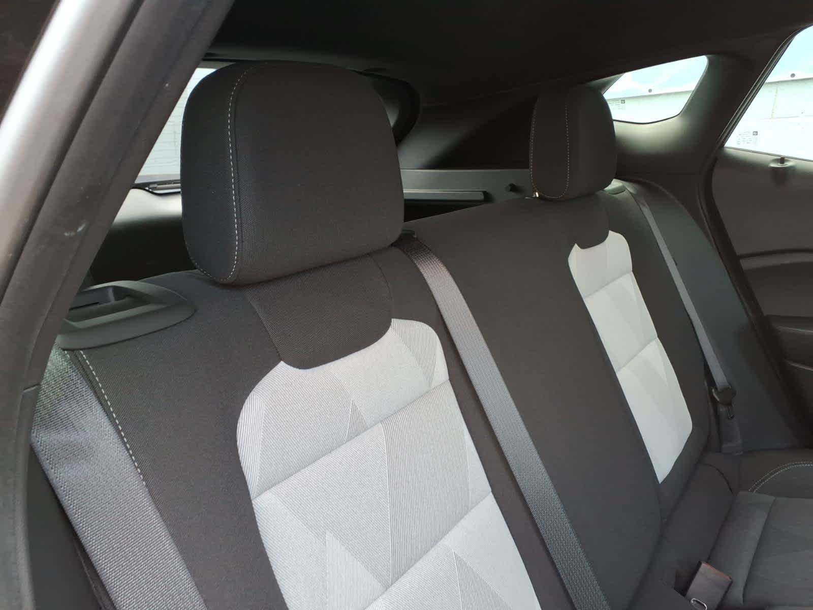 Certified 2024 Chevrolet Trax RS w/ Driver Confidence Package FWD image 23