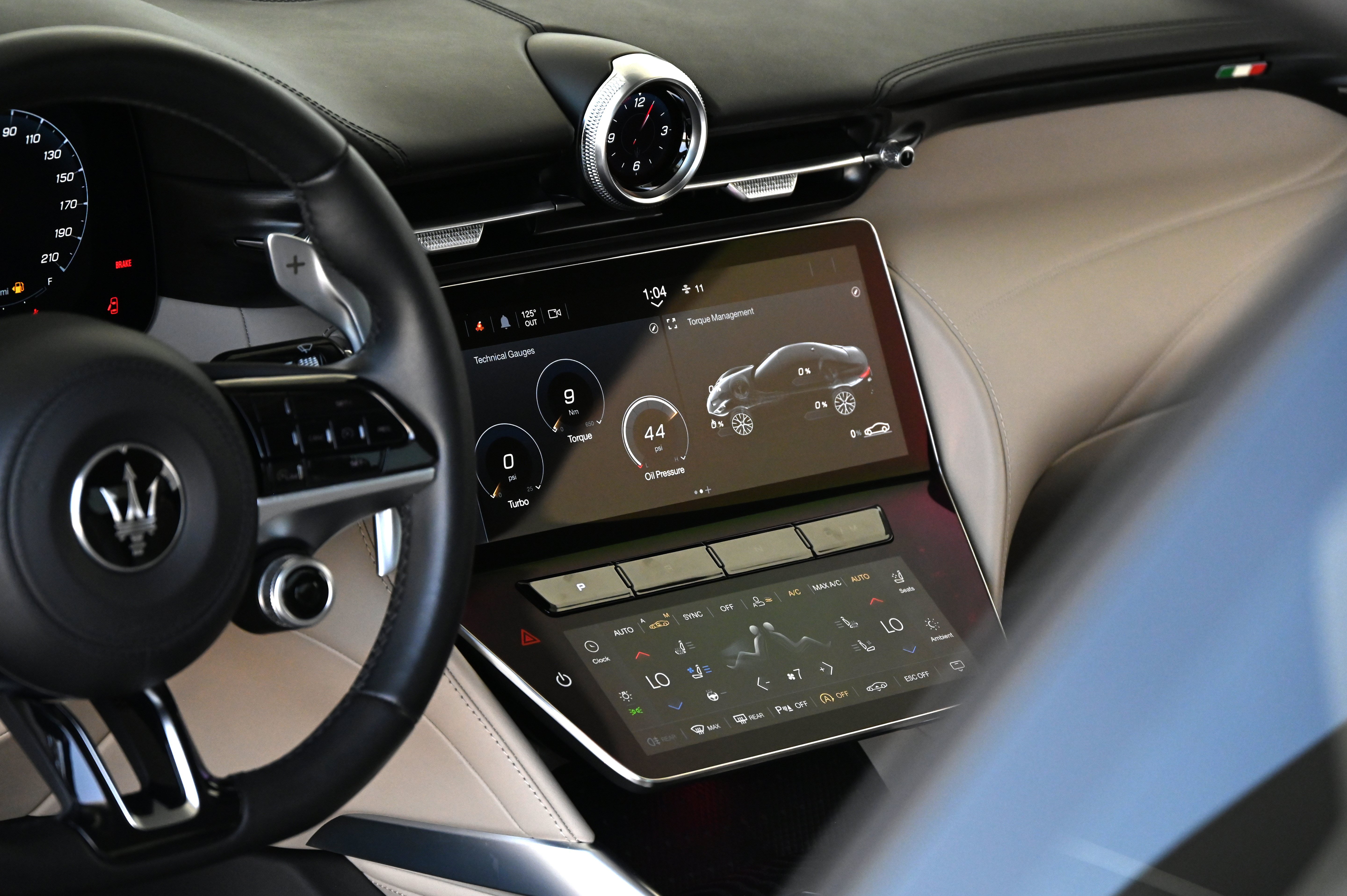 Used 2024 Maserati GranTurismo Modena AWD/4WD image 32