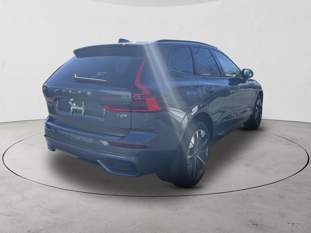 New 2026 Volvo XC60 T8 Ultra w/ Protection Package Premier AWD/4WD image 6