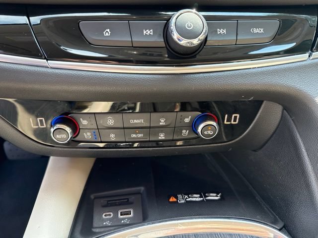 Used 2023 Buick Enclave Avenir w/ Avenir Technology Package FWD image 20