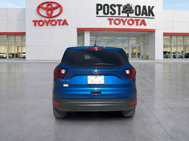 Used 2019 Ford Escape S image 6