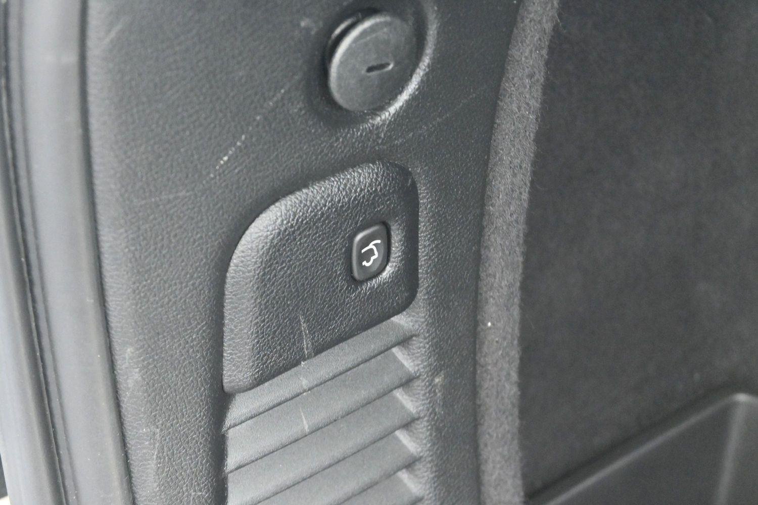 Used 2022 Dodge Durango R/T AWD/4WD image 10