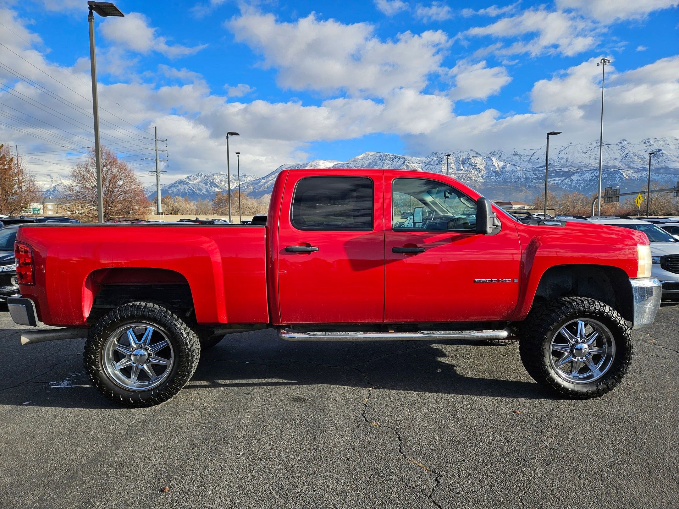 Used 2008 Chevrolet Silverado 2500 LT w/ 1LT Convenience Package image 2