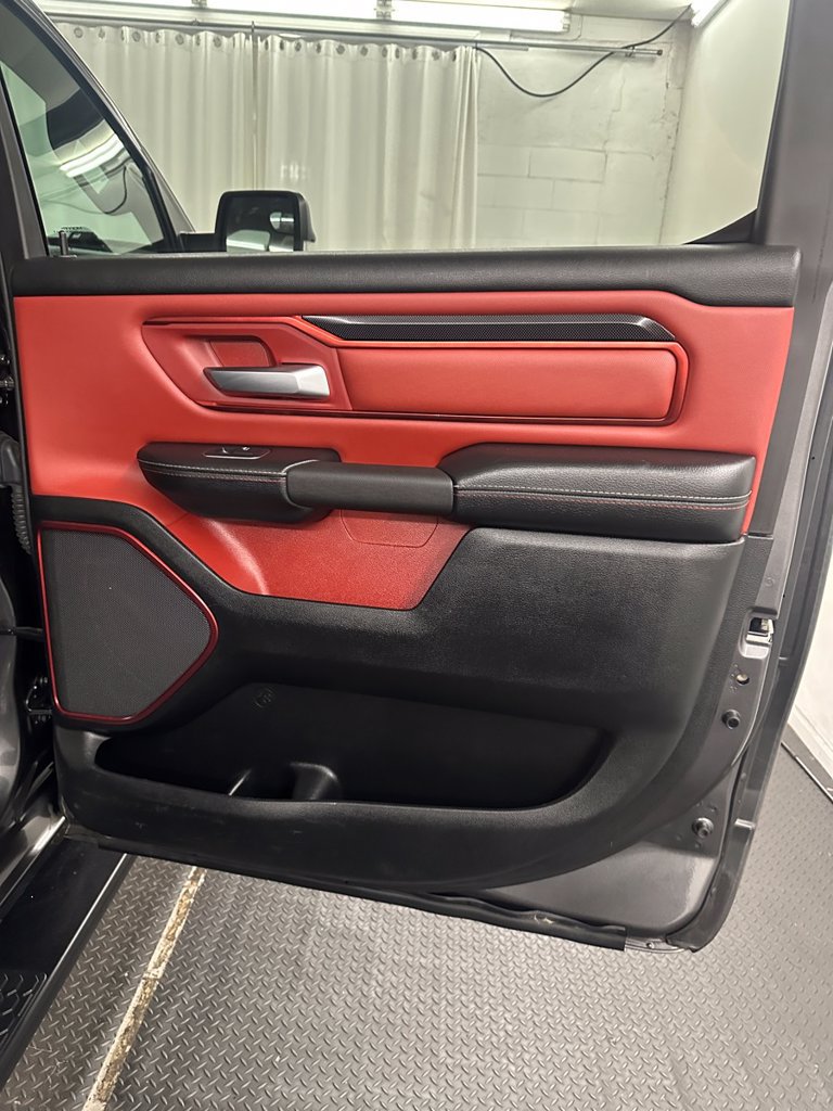 Used 2020 RAM 1500 Rebel w/ Leather & Sound Group w/ 2_W AWD/4WD image 38