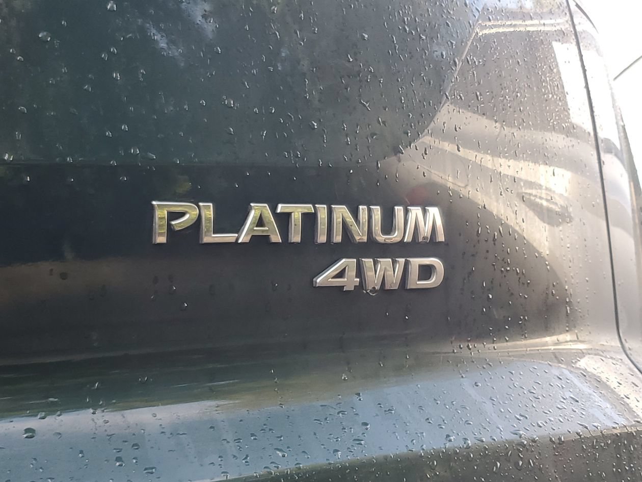 Used 2022 Nissan Pathfinder Platinum w/ Cargo Package AWD/4WD image 8