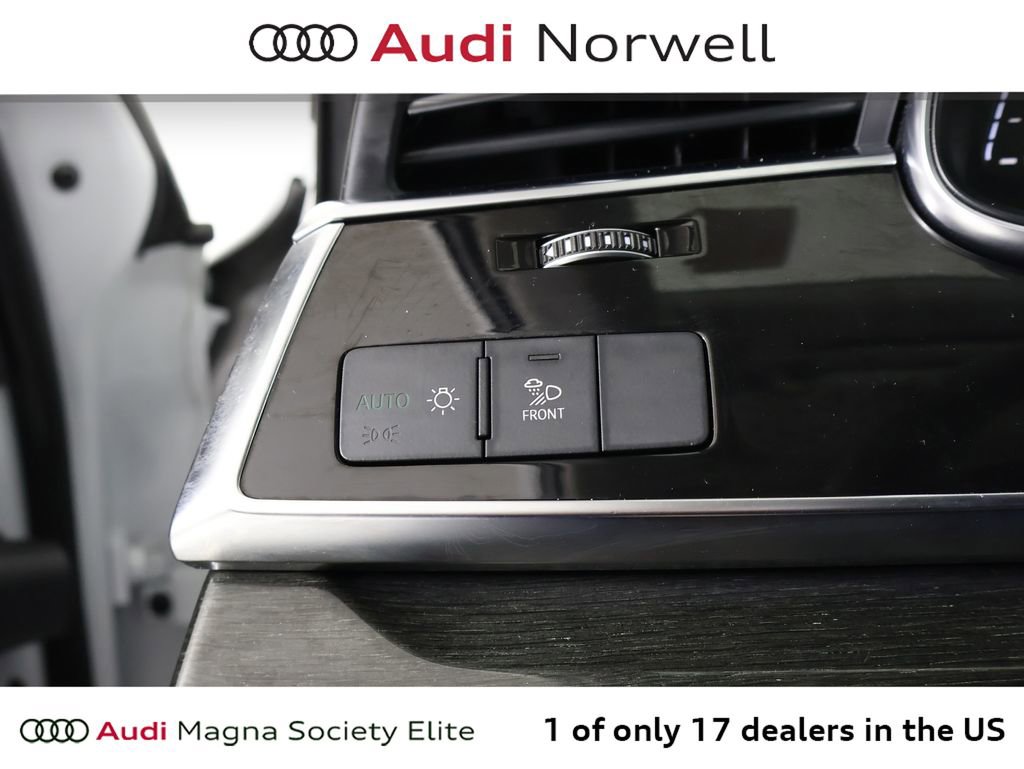Used 2023 Audi Q7 2.0T Premium w/ Convenience Package AWD/4WD image 28