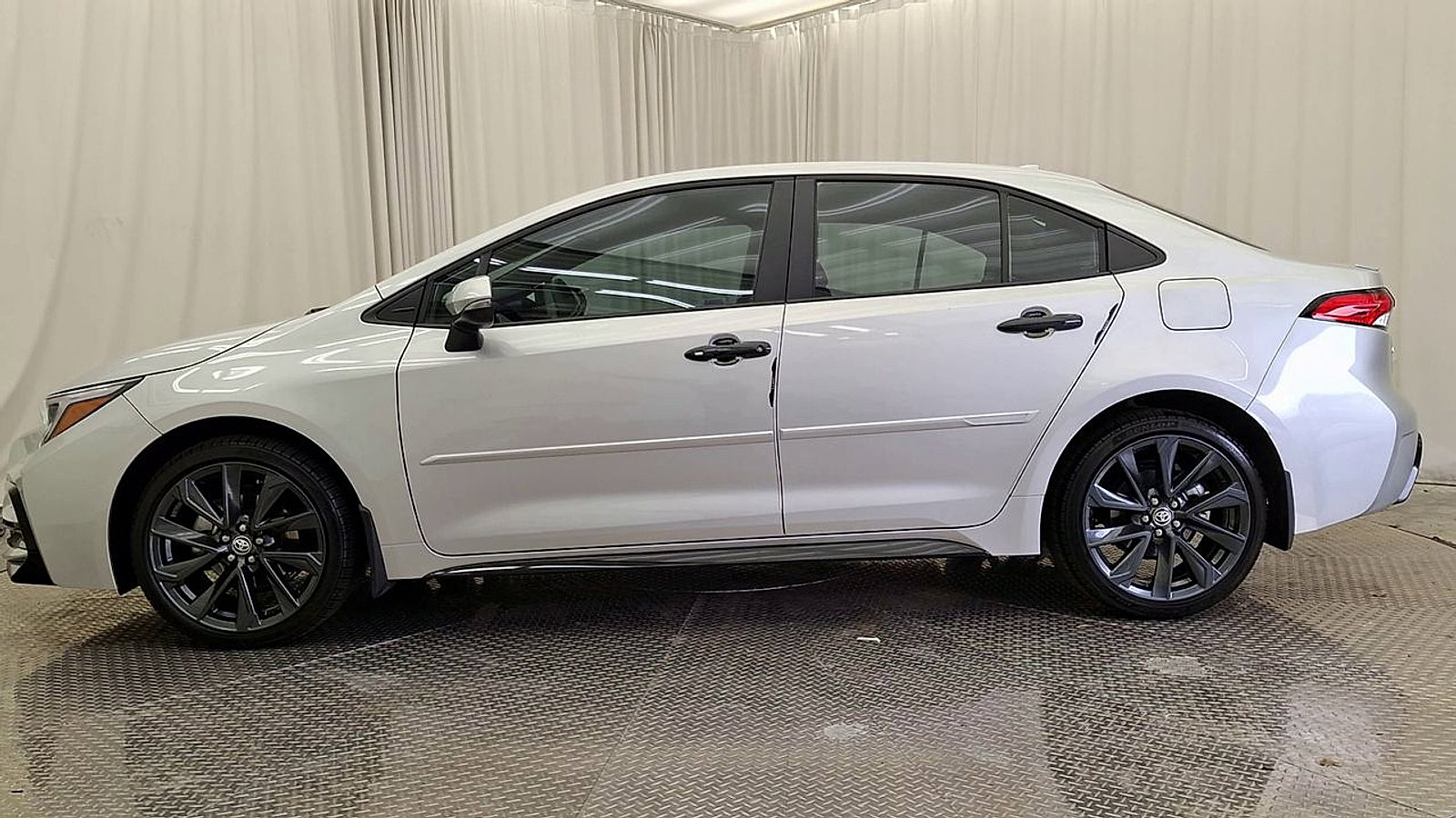 Certified 2026 Toyota Corolla SE FWD image 8