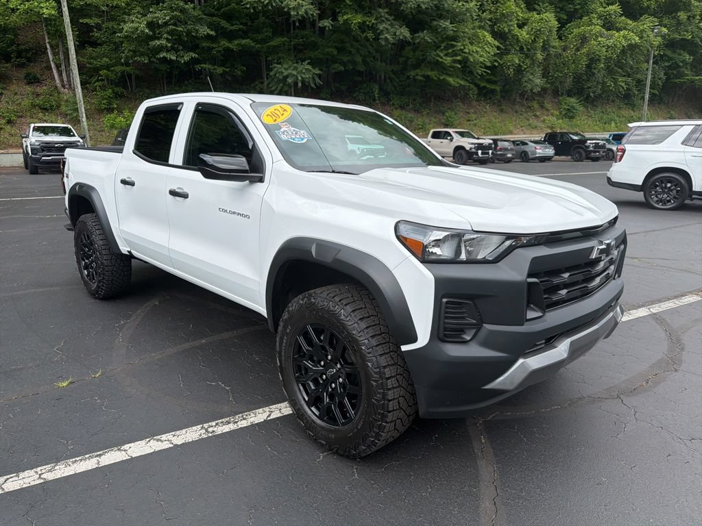 Certified 2024 Chevrolet Colorado Trail Boss AWD/4WD image 6