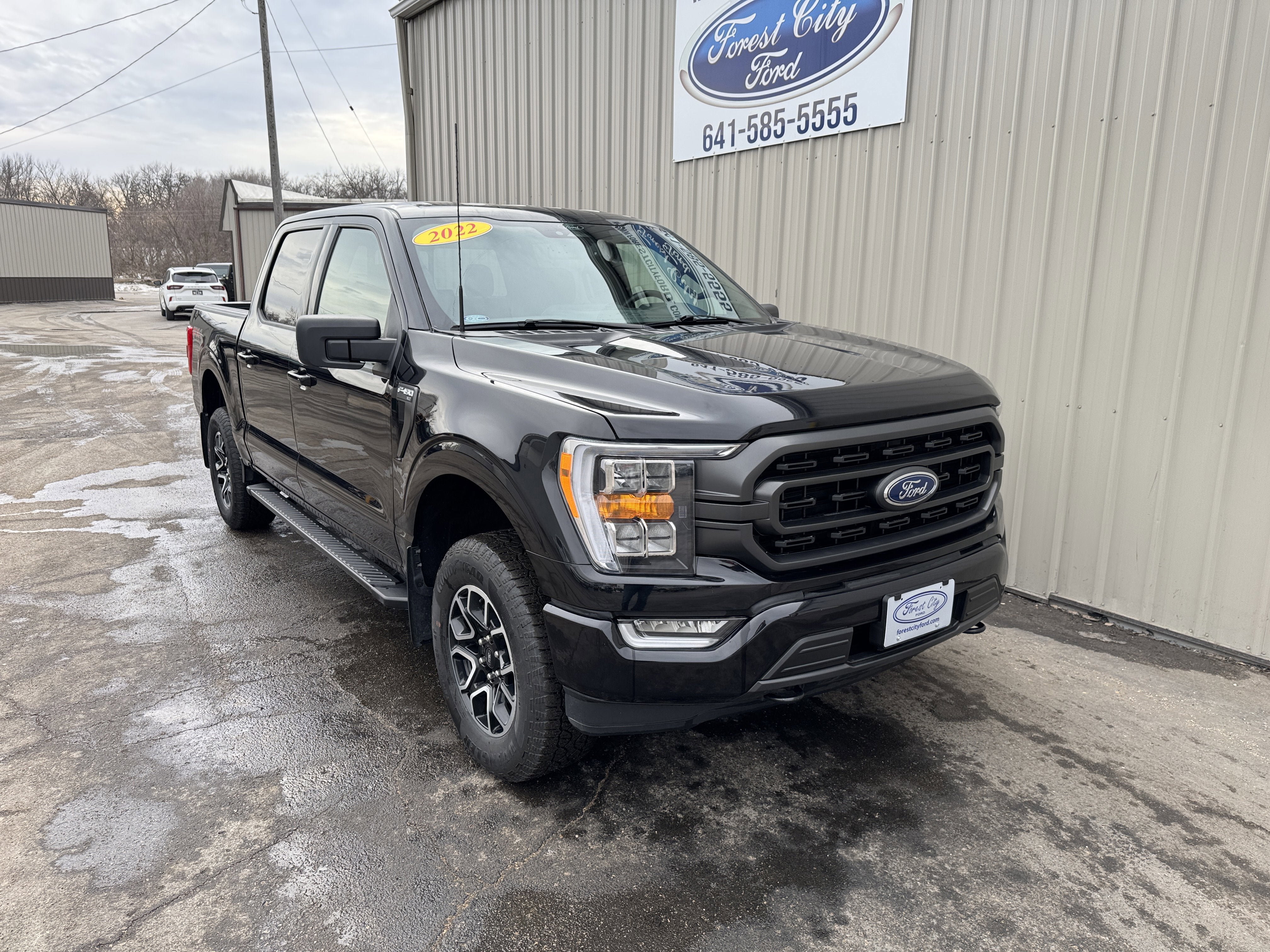 Used 2022 Ford F150 XLT w/ Equipment Group 302A High AWD/4WD image 5