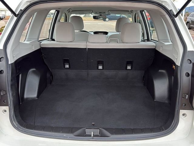 Used 2018 Subaru Forester 2.5i w/ Alloy Wheel Package image 25