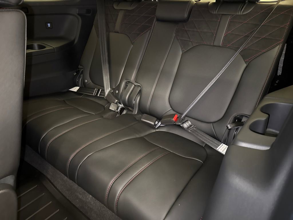 New 2026 Honda Pilot Black Edition image 18