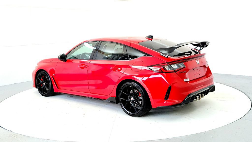 Used 2025 Honda Civic Type R image 4