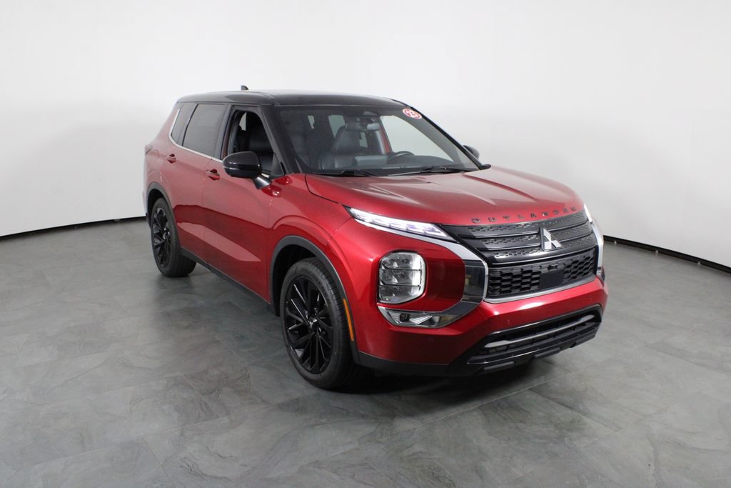 Used 2023 Mitsubishi Outlander SEL FWD image 4