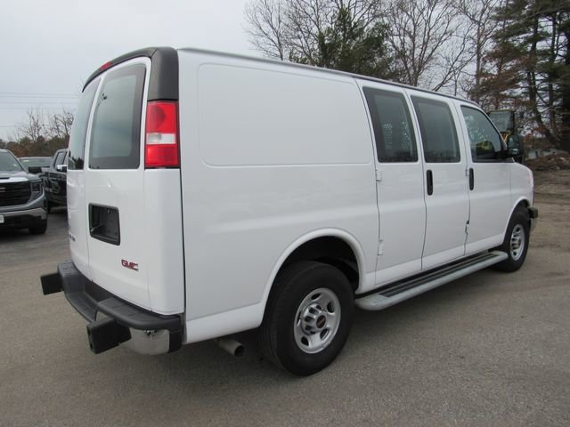 Used 2024 GMC Savana 2500 w/ Driver Convenience Package image 8