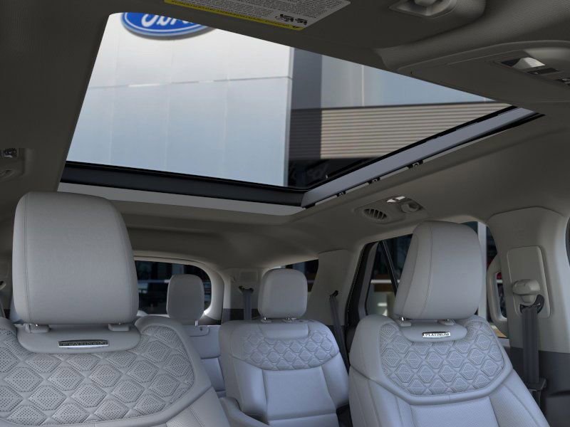 Used 2026 Ford Explorer Platinum w/ LUX Leather Package image 26