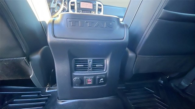Used 2019 Nissan Titan PRO-4X image 28